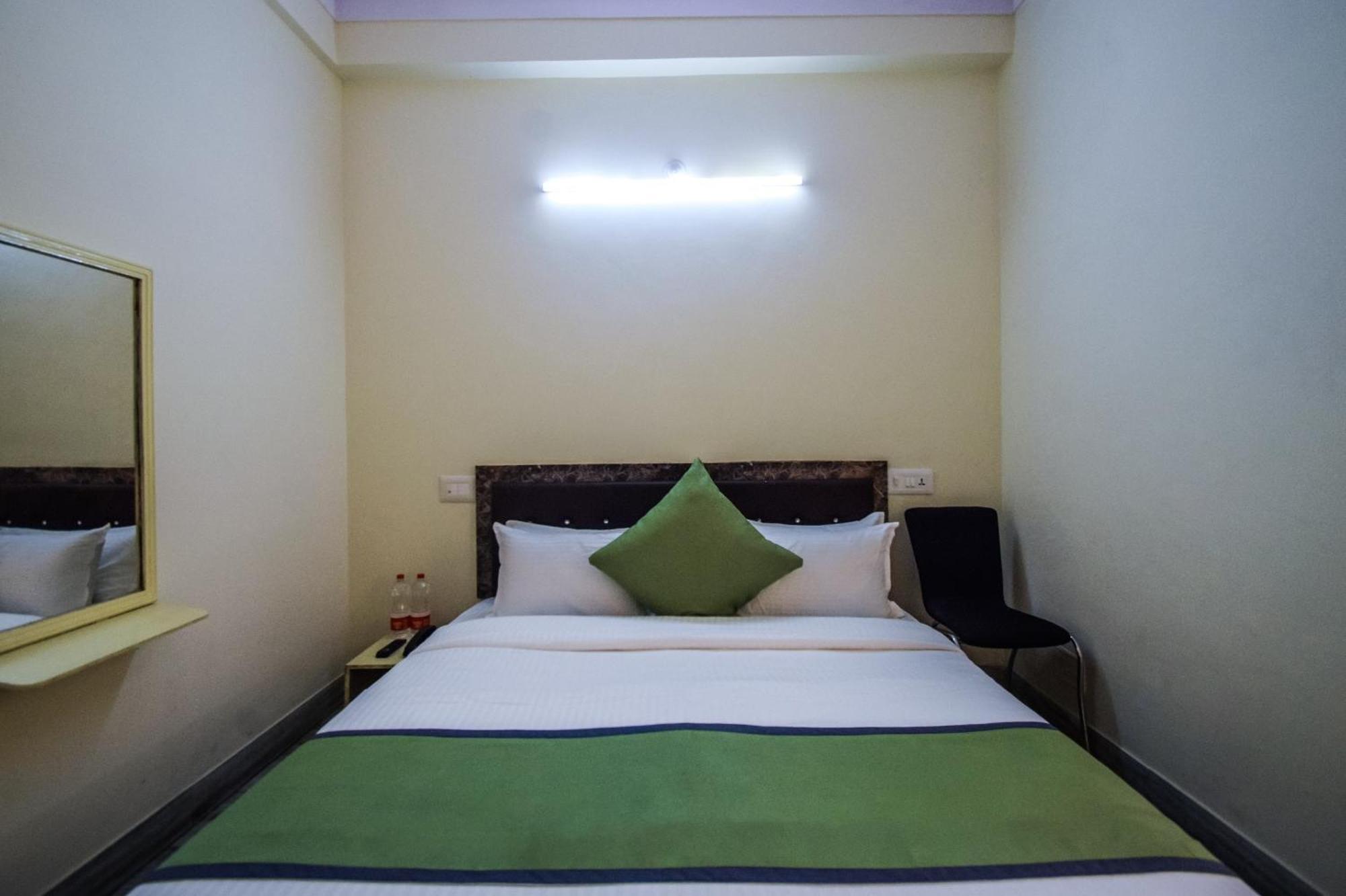 Hotel O Seema Udaipur Exterior photo